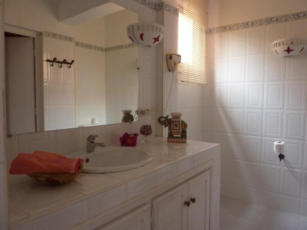 Les Tourmalines : photo 2 de la chambre chambre double ou lits jumeaux