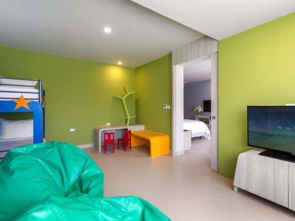 X10 Khaolak Resort : photo 1 de la chambre suite pour enfants - aile plage