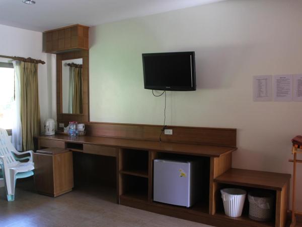 D.R. Lanta Bay Resort : photo 10 de la chambre bungalow familial