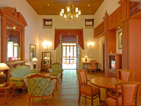 Bolgatty Palace & Island Resort : photo 2 de la chambre suite palace