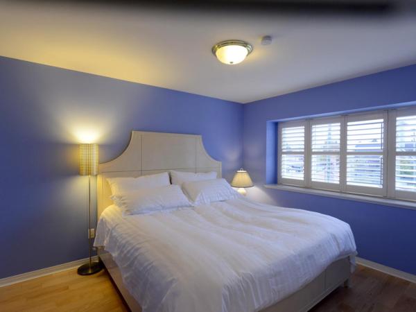 Marpole Guest House : photo 4 de la chambre chambre lit king-size deluxe