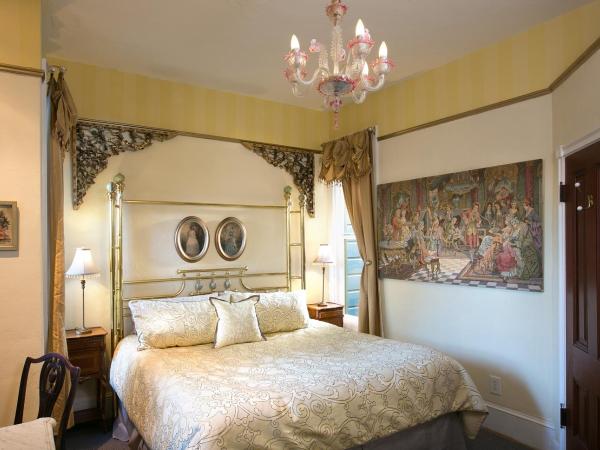 Noe's Nest Bed and Breakfast : photo 2 de la chambre chambre lit king-size standard