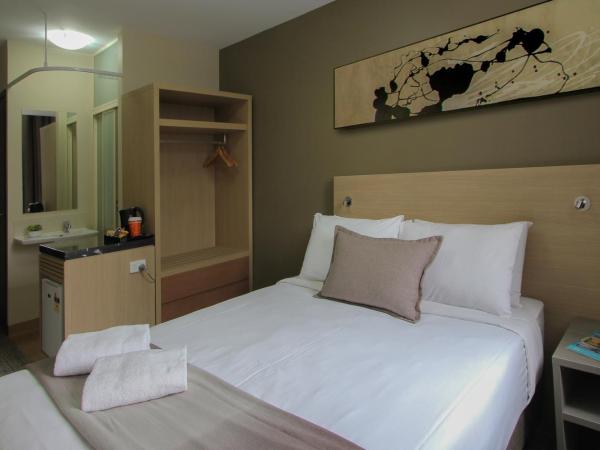 ibis Budget - Melbourne CBD : photo 3 de la chambre chambre standard lit queen-size