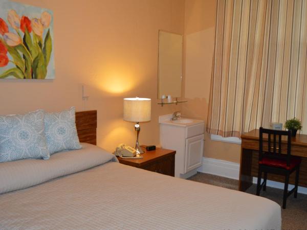 SF Plaza Hotel : photo 5 de la chambre chambre lit queen-size deluxe