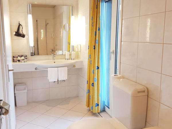 Hotel Concordia : photo 1 de la chambre chambre double avec balcon