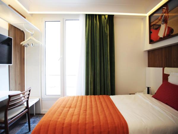 Htel Eiffel Turenne : photo 5 de la chambre chambre simple confort avec douche