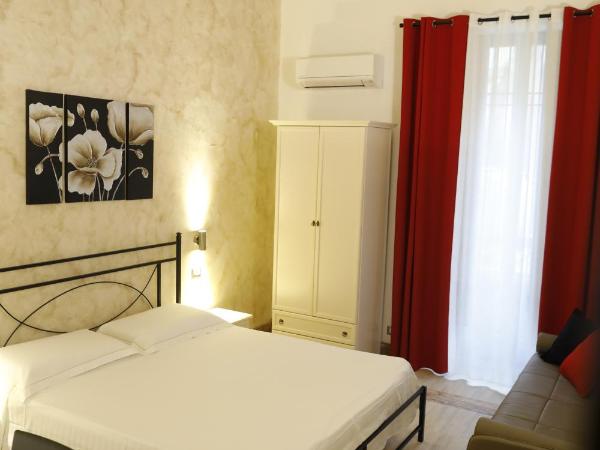 B&B Liberty 900 : photo 3 de la chambre chambre double - vue sur jardin