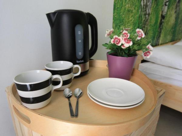 Flamingo Premium Hostel : photo 3 de la chambre chambre double avec salle de bains commune