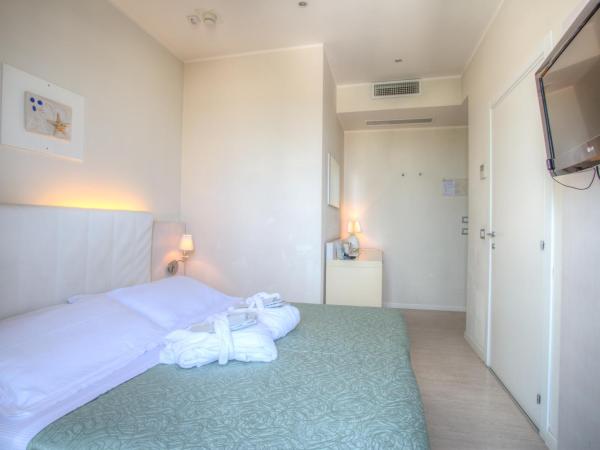 Ferretti Beach Hotel : photo 6 de la chambre chambre double ou lits jumeaux avec accès spa