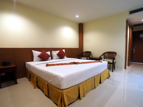 Khaolak Sunset Resort - Adults Only - SHA Extra Plus : photo 3 de la chambre chambre premier