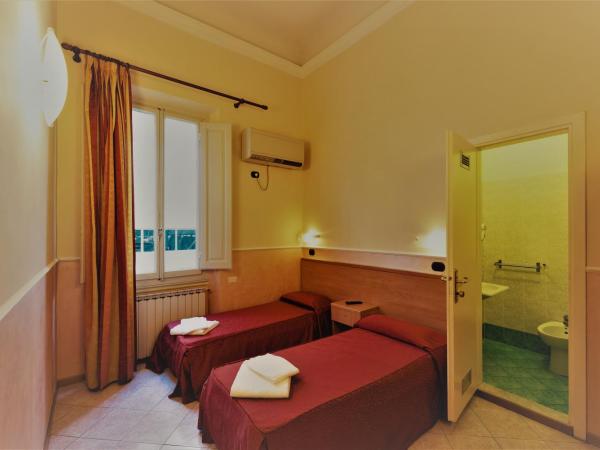 Hotel Palazzuolo : photo 4 de la chambre chambre double ou lits jumeaux
