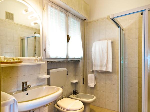 Hotel Gimm : photo 3 de la chambre chambre triple