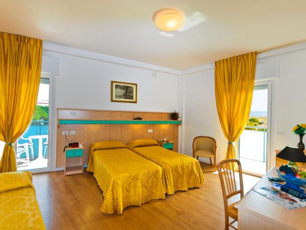 Hotel Gimm : photo 2 de la chambre chambre familiale (2 adultes et 2 enfants)