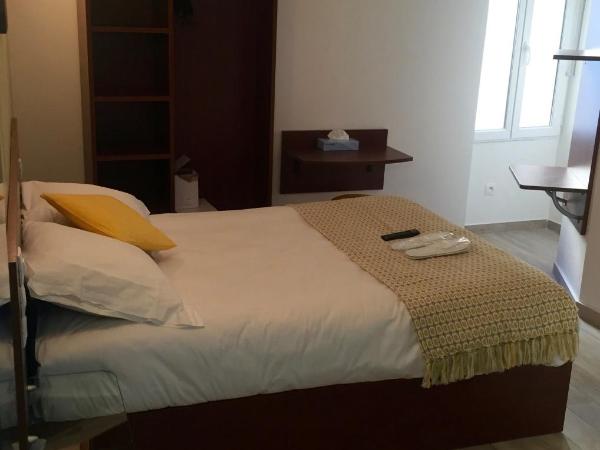 Massilia hôtel : photo 8 de la chambre petite chambre double