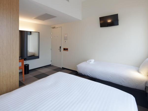 easyHotel Amsterdam Arena Boulevard : photo 3 de la chambre chambre triple