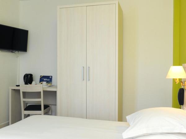 Hôtel Beau Rivage : photo 4 de la chambre chambre double ou lits jumeaux avec balcon - vue sur mer