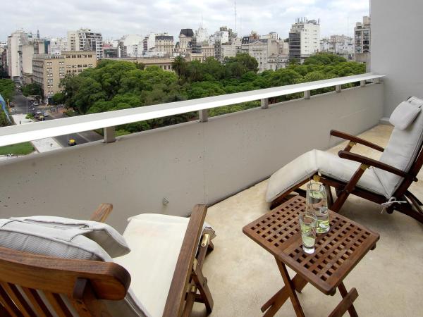 Design cE - Hotel Boutique de Diseño : photo 5 de la chambre suite avec balcon