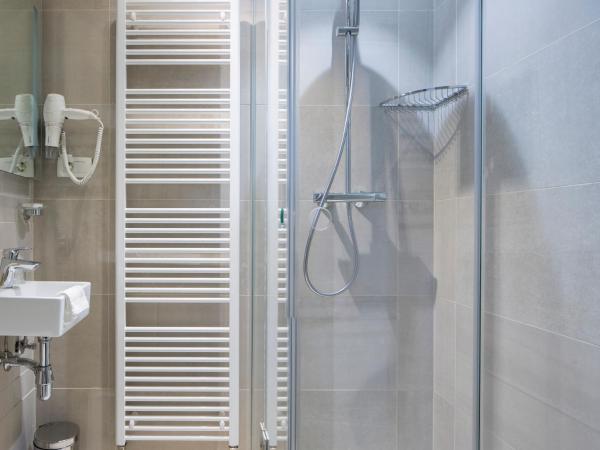 Livris Hotel : photo 5 de la chambre chambre simple Économique