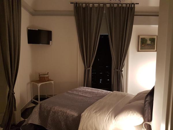 B&B Dell'Opera : photo 3 de la chambre chambre double avec salle de bains privative