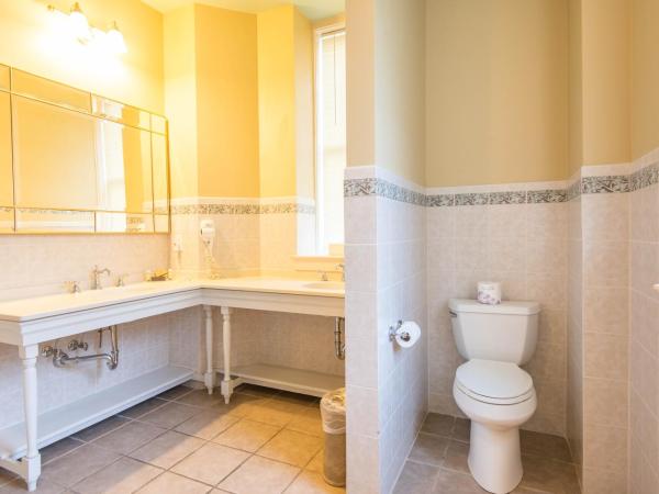 Fort Harrison State Park Inn : photo 6 de la chambre suite deluxe avec lit king-size