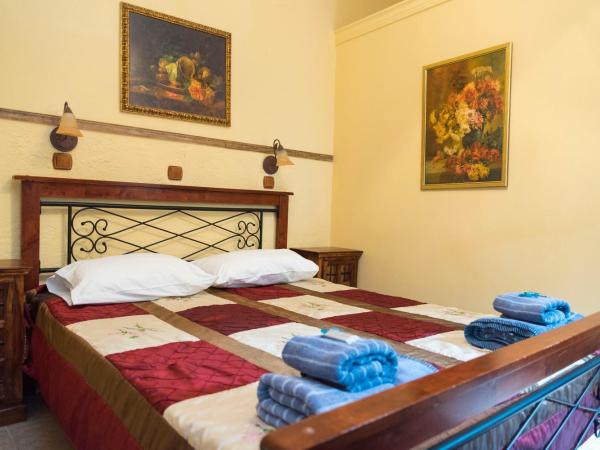 Spot Hotel : photo 1 de la chambre chambre 2 au rez-de-chaussée 