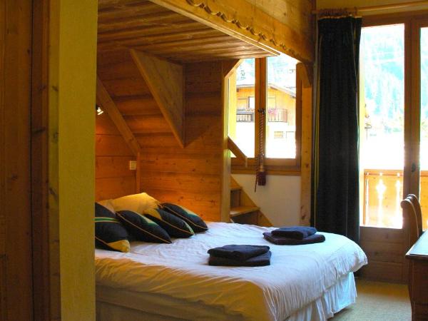 Hôtel et Chalet Au Coin Du Feu Chilly Powder : photo 6 de la chambre chambre familiale classique