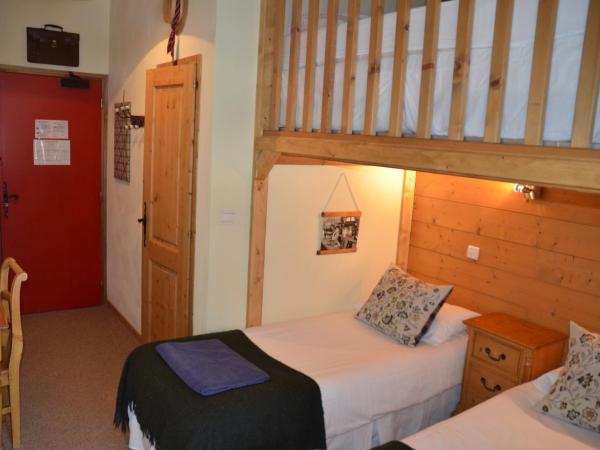 Hôtel et Chalet Au Coin Du Feu Chilly Powder : photo 7 de la chambre chambre familiale classique