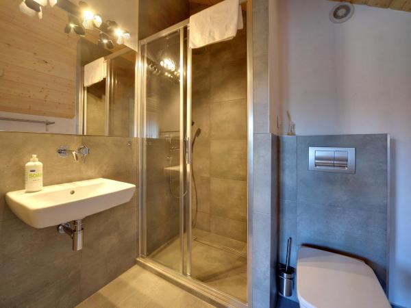 Dom Górski : photo 9 de la chambre chambre triple avec balcon