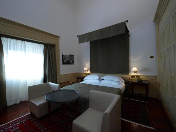Grand Hotel Piazza Borsa : photo 3 de la chambre suite deluxe