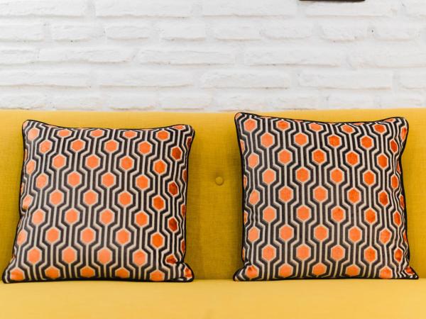 Pensión Boutique Caravan Cinema : photo 6 de la chambre chambre lit king-size avec balcon