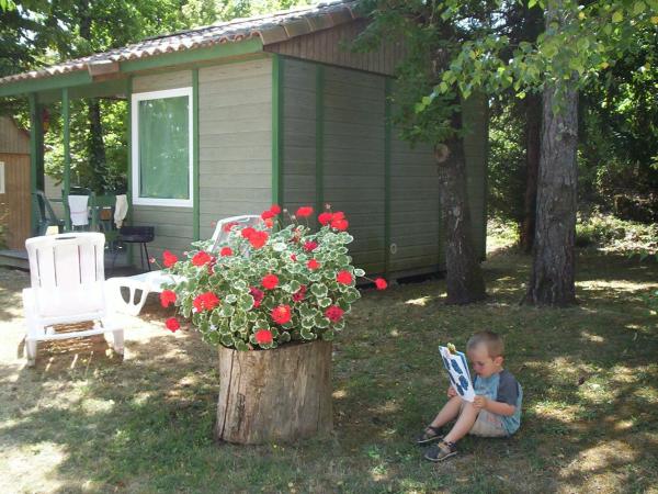 Les Chalets d'Argentouleau : photo 6 de la chambre bungalow 1 chambre