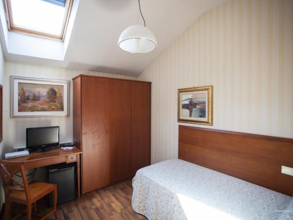 Hotel Blumen : photo 6 de la chambre chambre simple