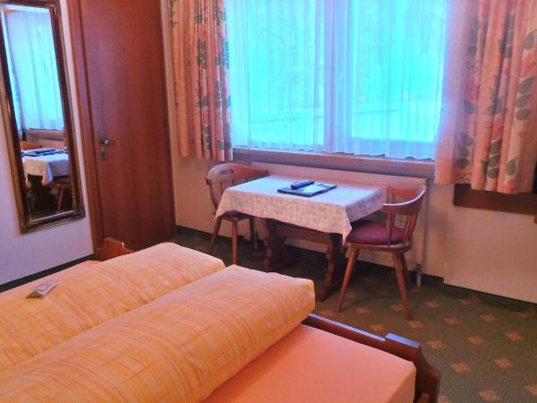 Garni Soldanella : photo 4 de la chambre petite chambre double