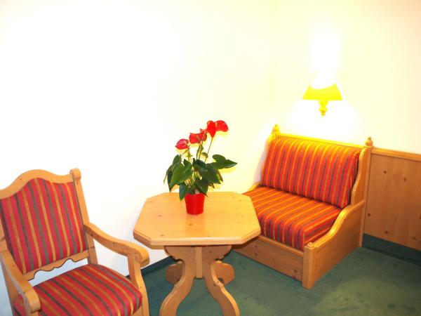 Hotel Alttolkewitzer Hof : photo 4 de la chambre chambre lits jumeaux standard