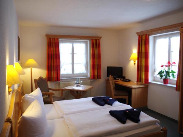 Hotel Alttolkewitzer Hof : photo 3 de la chambre grande chambre double 