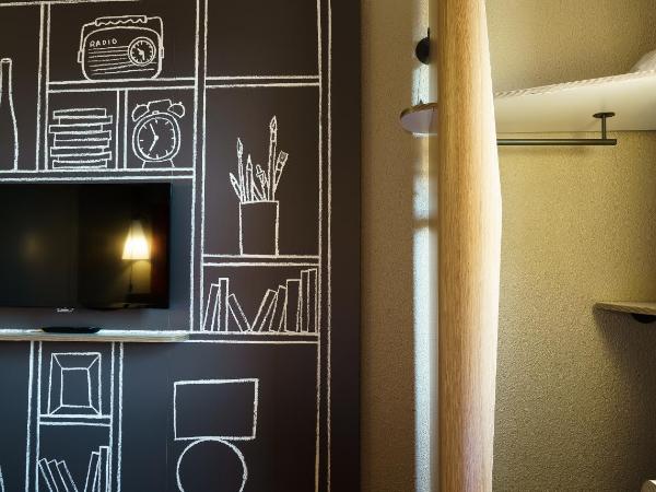 ibis Honfleur : photo 8 de la chambre chambre double standard