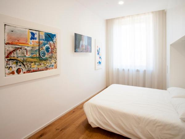 Gallery House : photo 8 de la chambre suite avec salle de bains privative