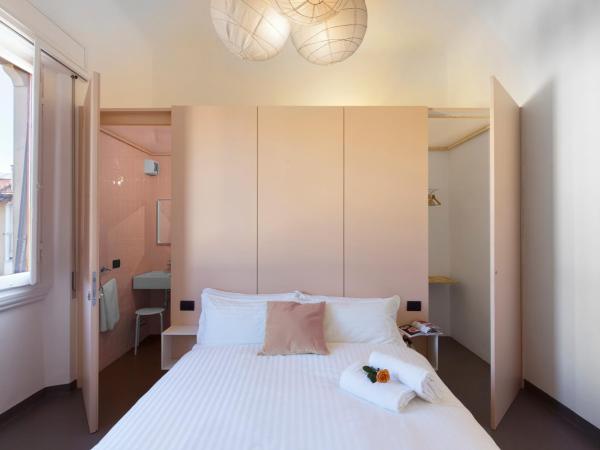 Mòsì Firenze : photo 6 de la chambre grande chambre double 