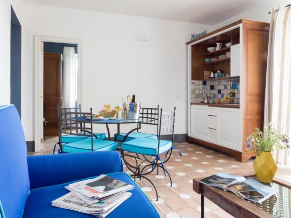 Relais Regina Giovanna : photo 6 de la chambre appartement 2 chambres - bâtiment séparé