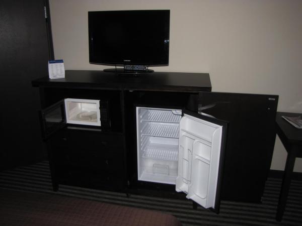 Baymont by Wyndham Dallas/ Love Field : photo 8 de la chambre studio suite with a king bed, non-smoking