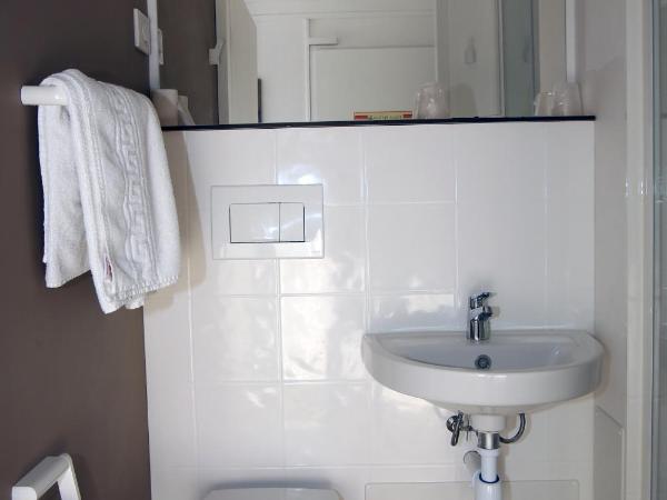 Fasthotel Albertville : photo 7 de la chambre chambre double