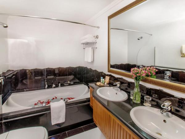 Grand Excelsior Hotel - Bur Dubai : photo 8 de la chambre suite exécutive 1 chambre - 25 % de réduction sur nourriture et boissons