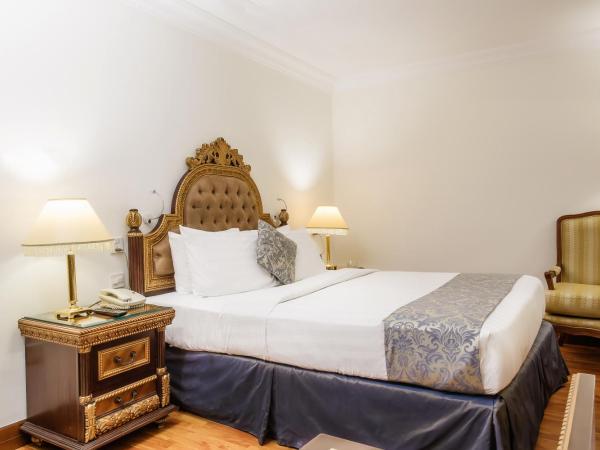 Grand Excelsior Hotel - Bur Dubai : photo 1 de la chambre chambre premium - 25 % de réduction sur nourriture et boissons - vue sur burj khalifa