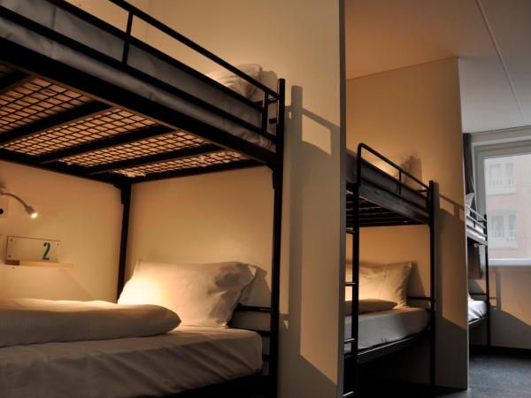 The ASH : photo 1 de la chambre lit dans dortoir mixte de 6 lits