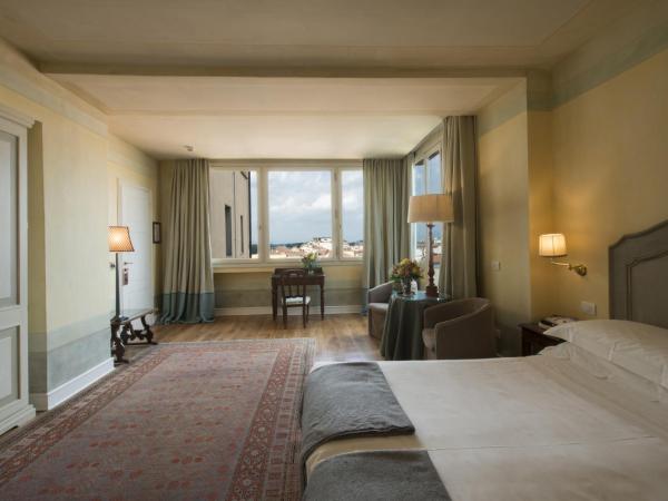 Antica Torre Tornabuoni : photo 6 de la chambre chambre double ou lits jumeaux avec balcon