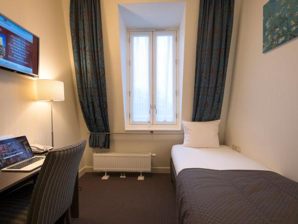 Hotel Aalders : photo 1 de la chambre petite chambre simple