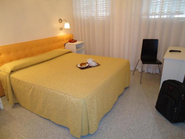 Hotel Cristallo Brescia : photo 3 de la chambre chambre double ou lits jumeaux