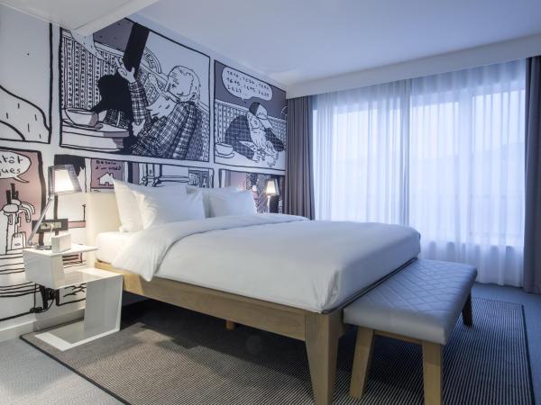 Radisson RED Brussels : photo 6 de la chambre suite junior