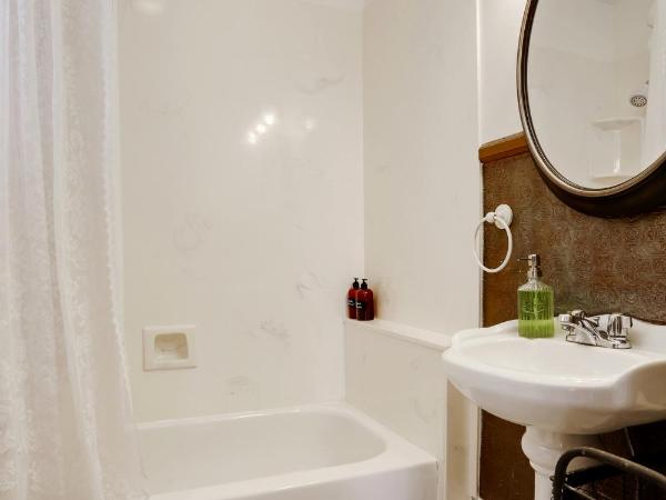 Auld Sweet Olive Bed and Breakfast : photo 5 de la chambre chambre lit king-size supérieure