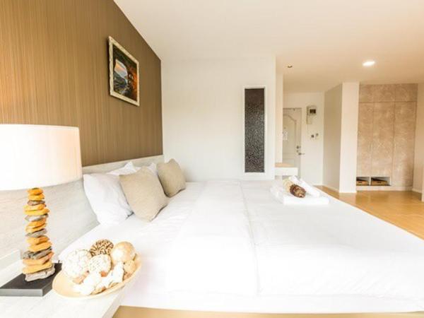 Baron Residence Bangkok : photo 8 de la chambre deluxe